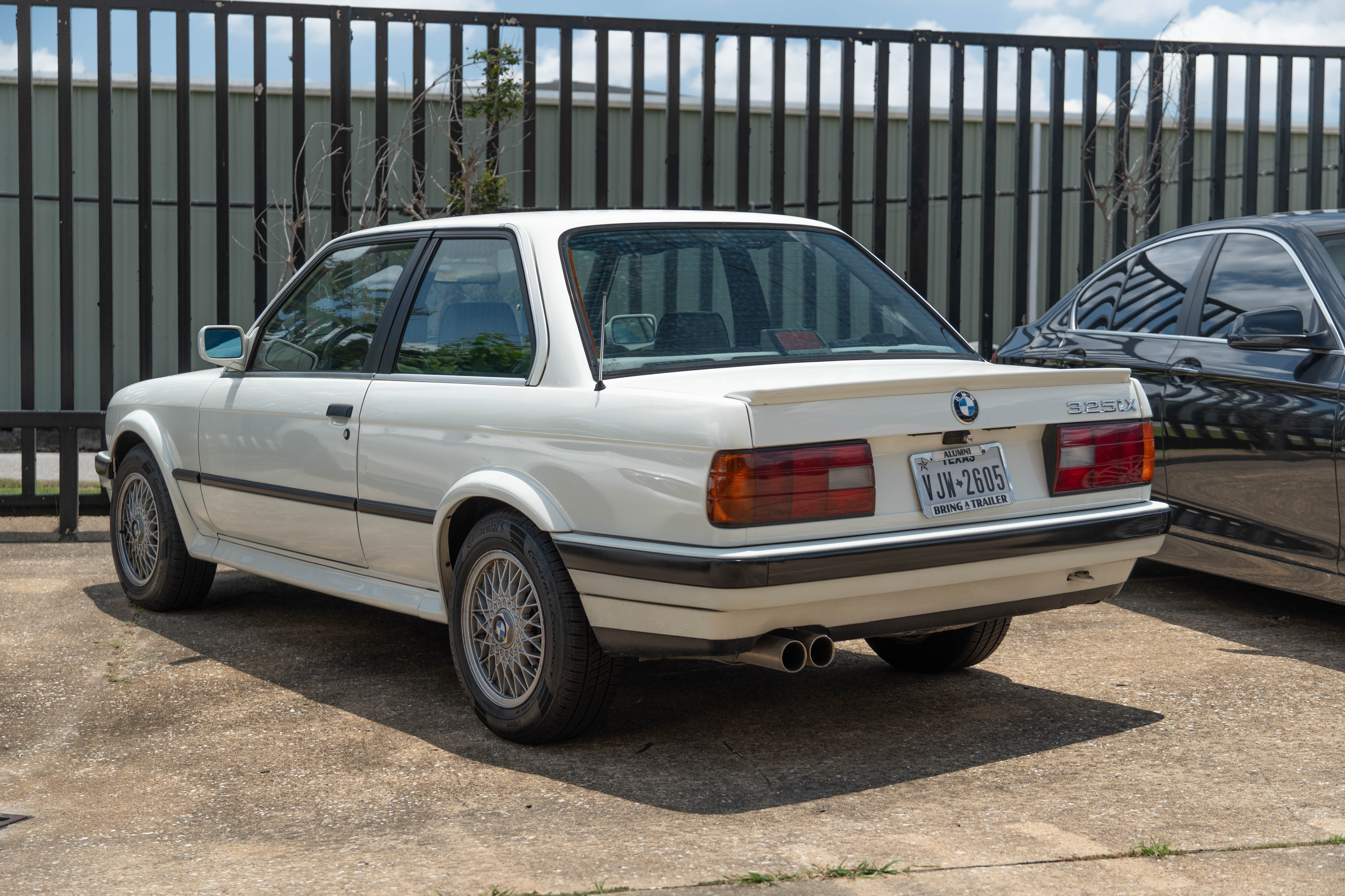 BMW E30 3 Series coupe